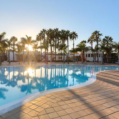 Apartment Oasis Duna_ Casa Elena Pool